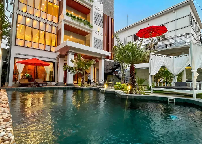 Hotel The Luxury