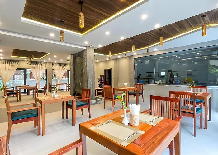 The Luxury 4*
